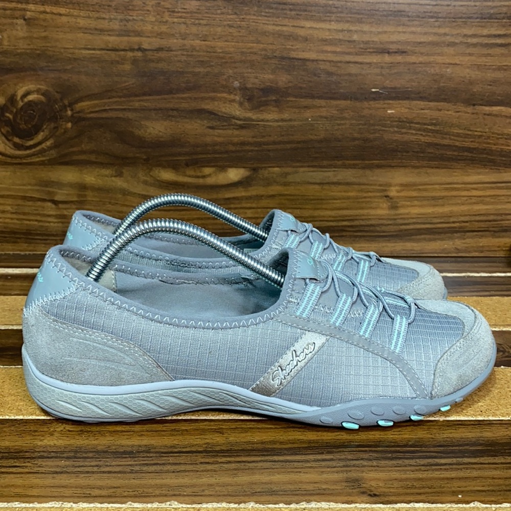 Skechers Relaxed Fit: Breathe Easy